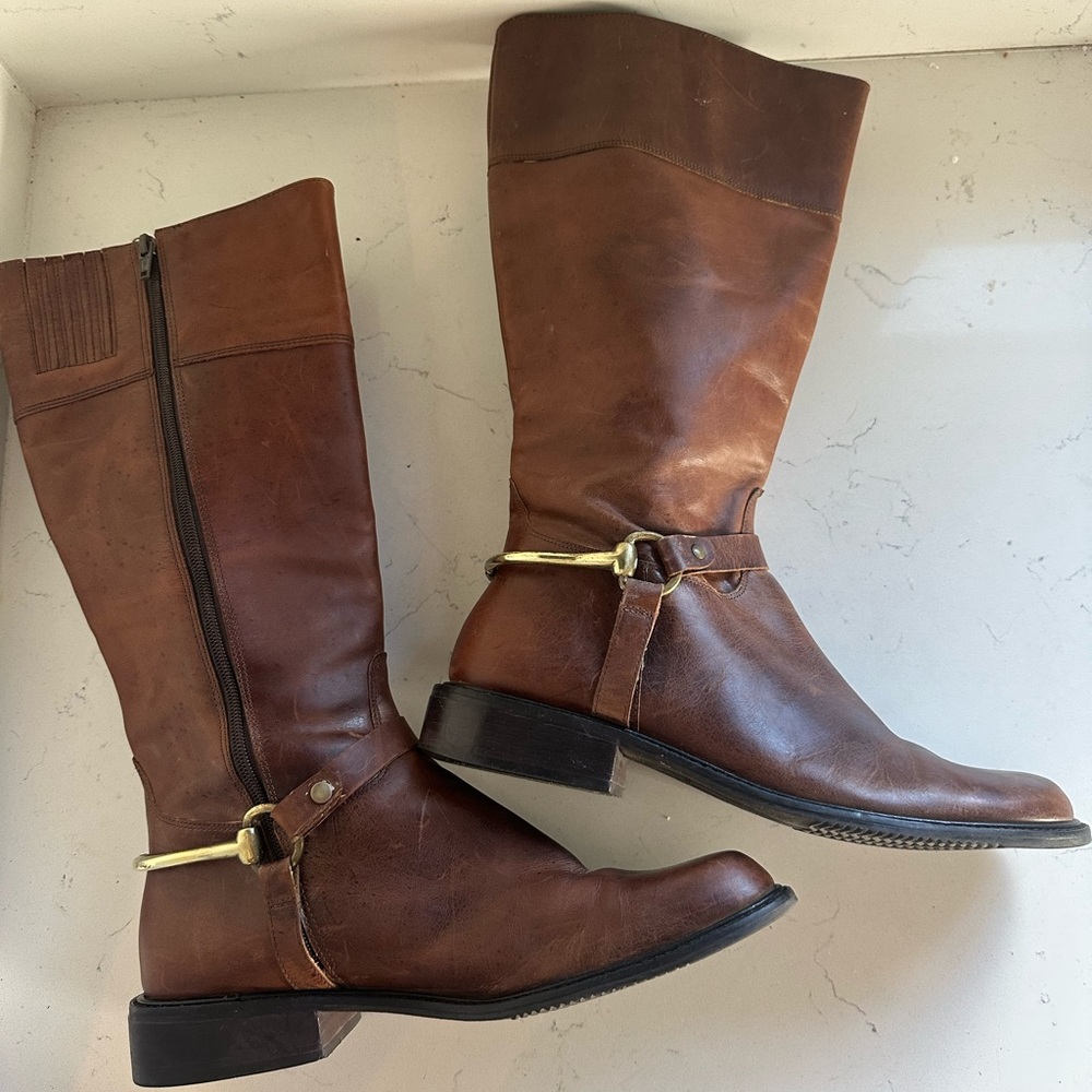 Matisse Lariat Saddle Brown Leather Riding Boots with copper‎ accents. Sz 9.5